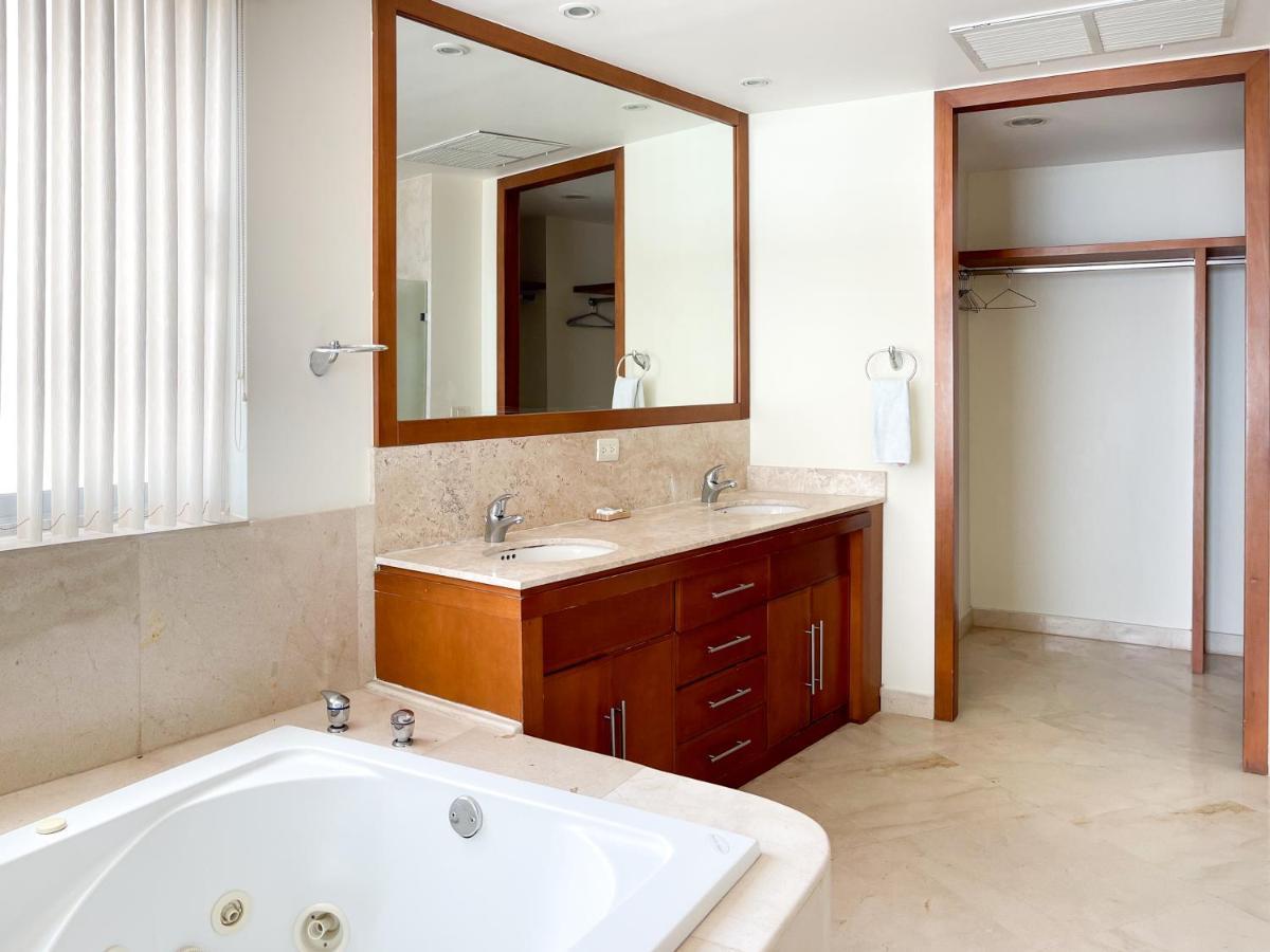 Quiet Beachfront Condo With Pools & Private Beach Puerto Penasco Exterior photo
